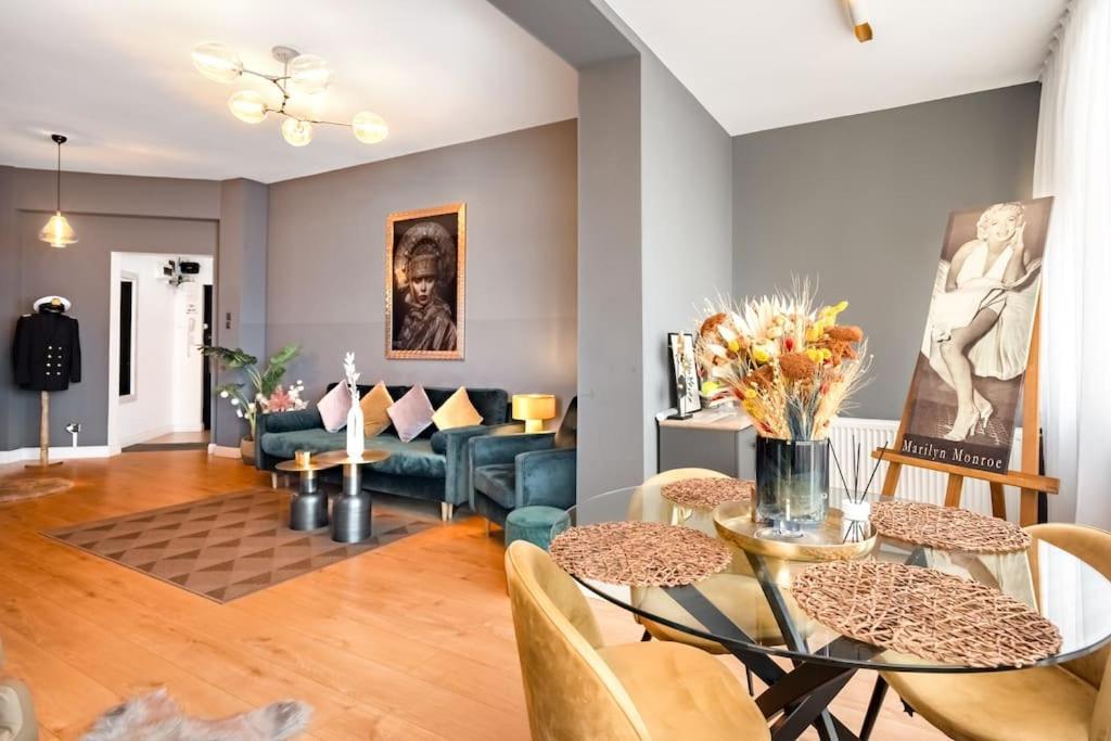 Intercontinental Apart - Massage Terrace Fireplace Bucarest Esterno foto